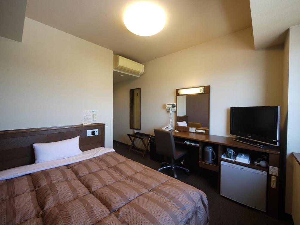Hotel Route-Inn Nanao Ekihigashi Екстер'єр фото