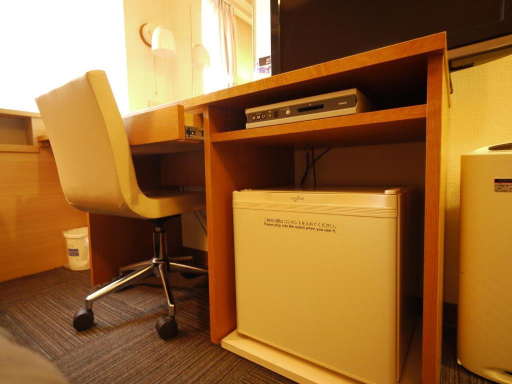 Hotel Route-Inn Nanao Ekihigashi Номер фото