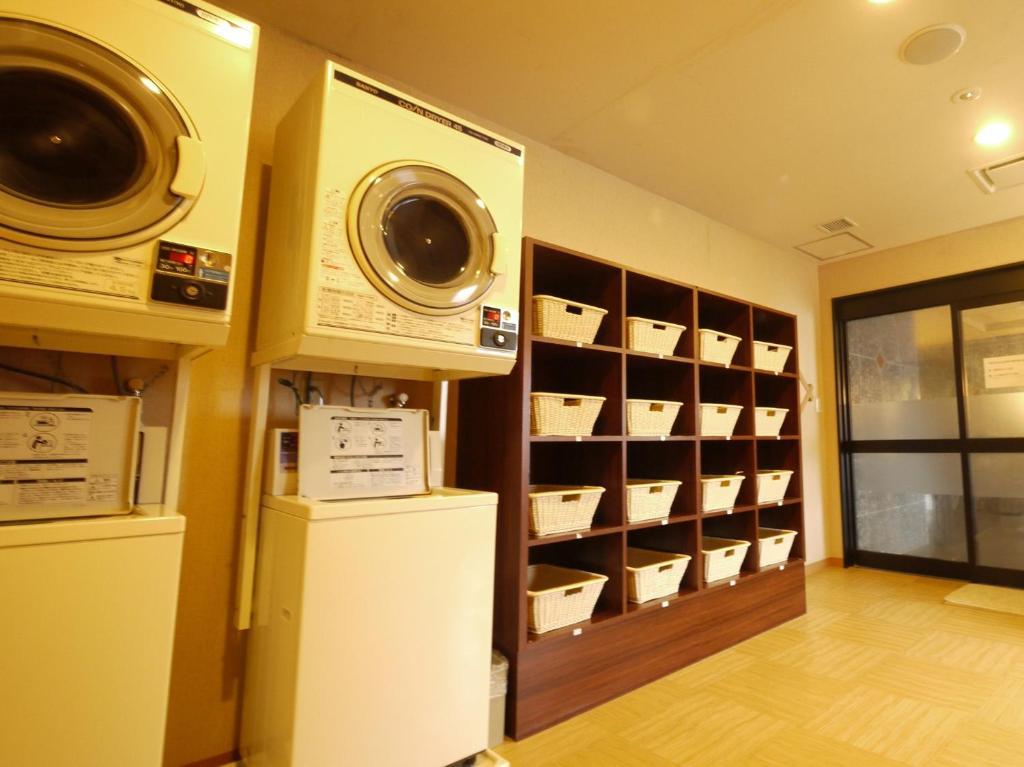 Hotel Route-Inn Nanao Ekihigashi Екстер'єр фото