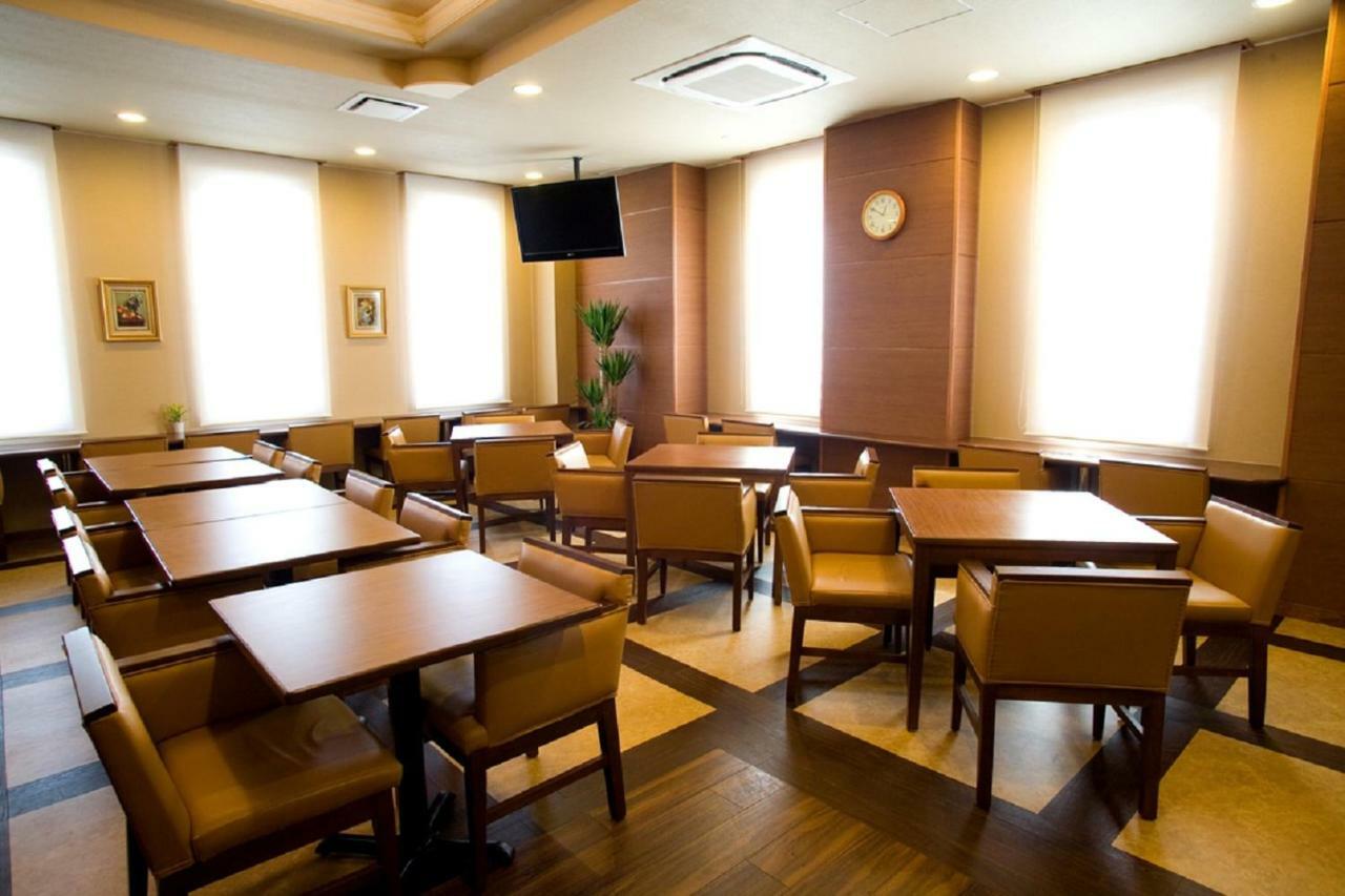 Hotel Route-Inn Nanao Ekihigashi Екстер'єр фото